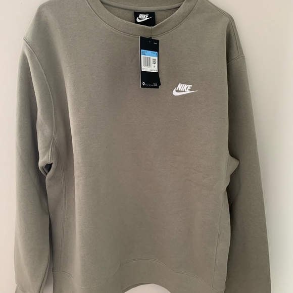 Nike Other - Nike sweatshirt